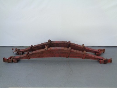 Iveco trakker ресора перед фото №1