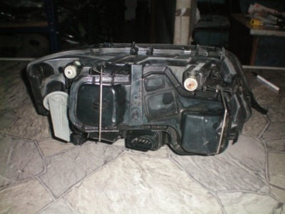 Audi a6 c5 кришка лампи фото №1