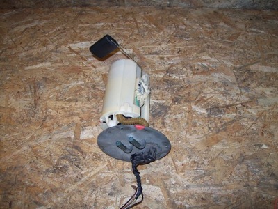 Kia sedona 2,5 v6 24 v 2002 r насос пального поплавок фото №1