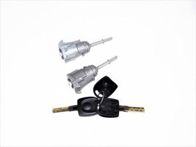 Вкладка замка вкладиші seat toledo ii 99-04 фото №1