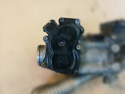 Дросельна заслінка master iii movan 2.3 dci 10+ trafic фото №1