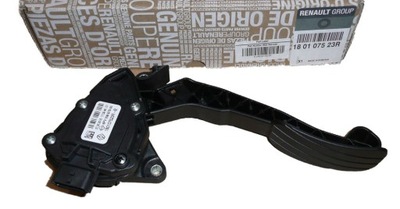 Педаль газу renault master iii 2.3 dci 180107523r фото №1