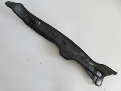 Auris ii вкладка крыла правое фото №1