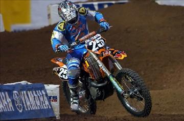 Мотоциклетные гонки Yamaha Supercross SBK MOTO GP
