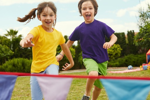 Футболка Fruit of the Loom для девочек красная 14–15 лет