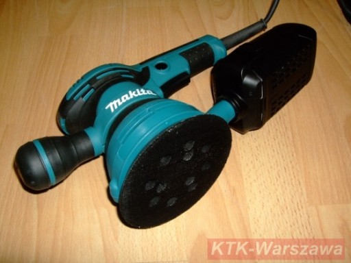 Эксцентриковая шлифовальная машина MAKITA BO5041 125 мм