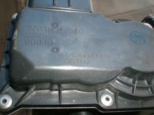 ДРОССЕЛЬ 22030-47040 КОЛЛЕКТОР 17120-2160 YARIS