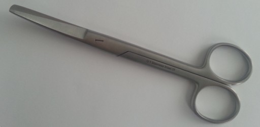 NOŻYCZKI CHIRURGICZNE OPERACYJNE ZAGIĘTE 18cm O/T