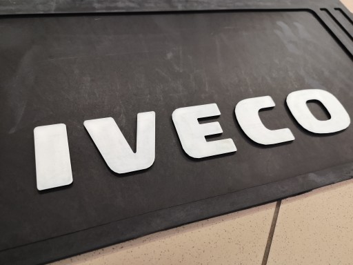 Брызговик IVECO рельефный TiR 64x36