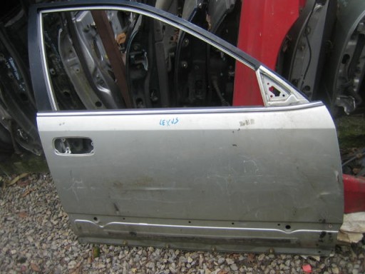 Lexu gs gs300 98-04 дверь правое переднее , фото