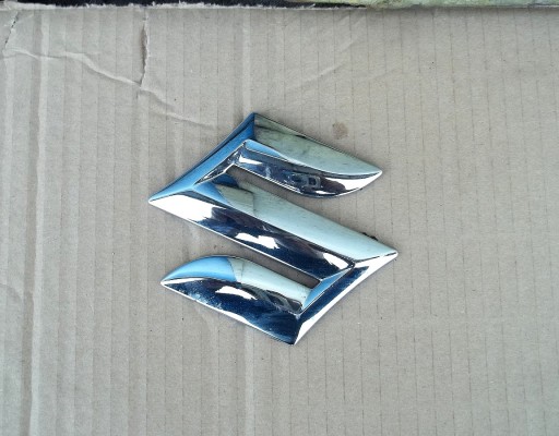 SUZUKI Alto 09-14 Znaczek EMBLEMAT logo CHROM