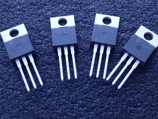 [2szt] 2SK3763 Tranzystor MOSFET 3A 900V Toshiba