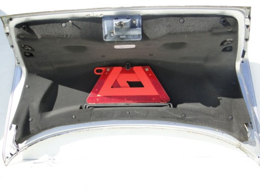 E210 - MERCEDES E Class W210 замок задніх дверей 210