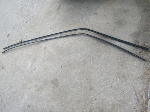 MERCEDES W124 седан 85-89 обшивка даху 2шт L + P