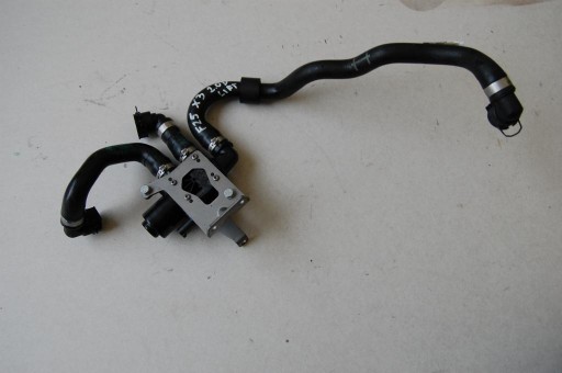 pump pump circulation of water BMW X3 F25 2,0 D LIFT