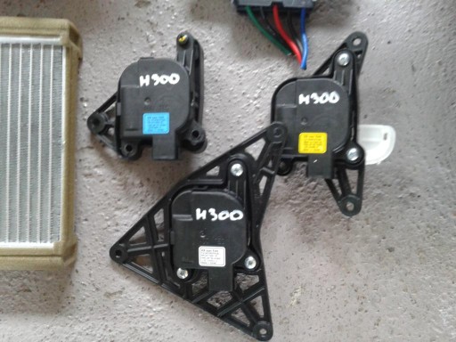 HYUNDAI STAREX H300 08R двигатель отопителя