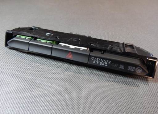 VW PASSAT B8 switch of warning lights 3G1853770A