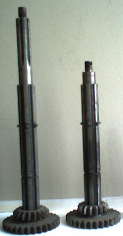 14.37.301 промежуточный вал реверсивного вала T25