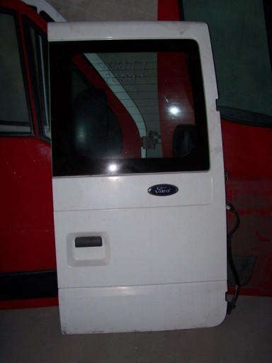FORD TRANSIT MK7 ЗАДНІ ПРАВІ ДВЕРІ 2009 2010 2011