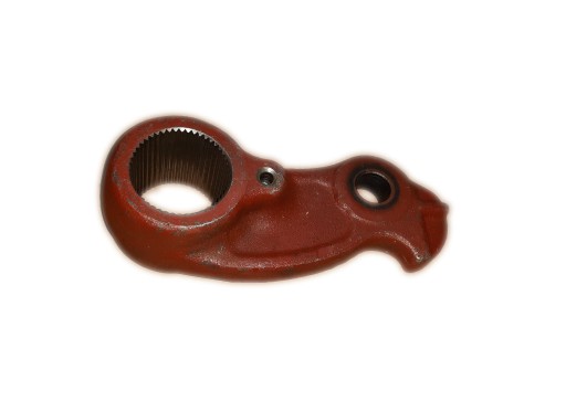 70-4605024 - РЫЧАГ ПОДВЕСКИ ПРИВОДА C 100 MTZ BELARUS