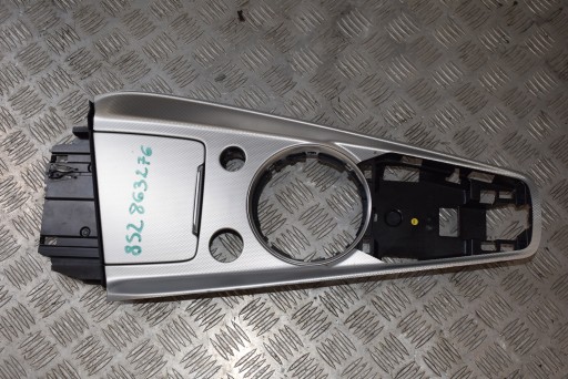 DEKOR TUNELU SRODKOWEGO AUDI TT 8S 8S0 8S2863276