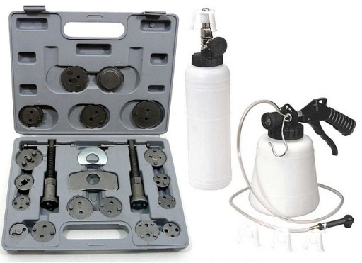 КОМПЛЕКТ ДЛЯ ЗАМІНИ ГАЛЬМІВНОЇ РІДИНИ + 21