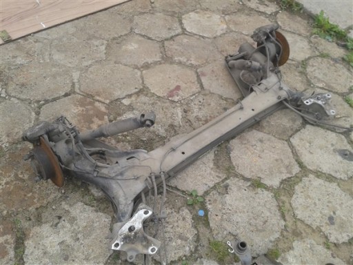 ЗАДНЯ ВІСЬ БАЛКА ПІДВІСКА RENAULT MEGANE 2 5D HB