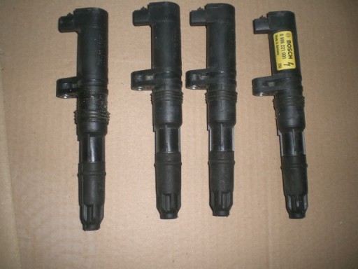coil RENAULT 1.4 1.6 1.8 2.0 0986221001 za 4szt