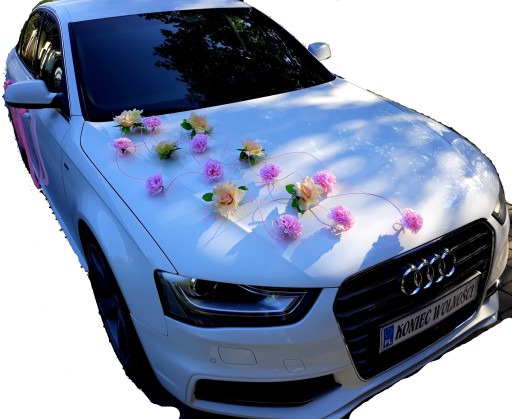 Dekoracja samochodu na auto ozdoby ślubne na ślub