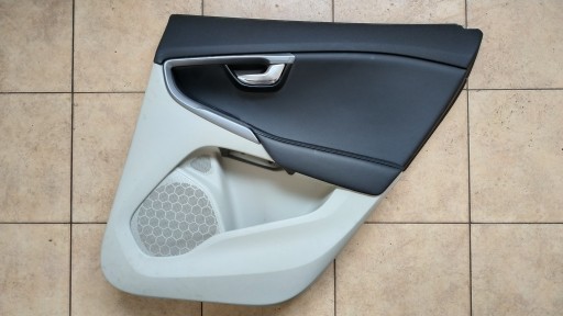 VOLVO V40 XC40 ОБИВКА БОКОВОЙ ДВЕРИ ПЕРЕДНЯЯ ЗАДНЯЯ