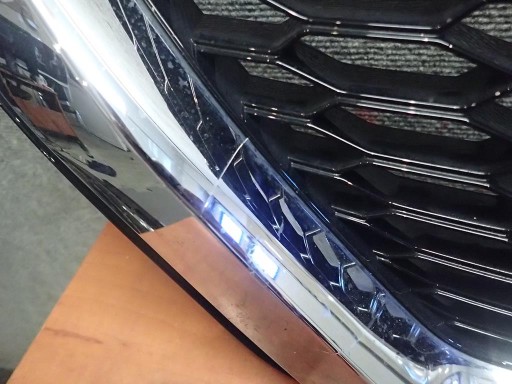 GRILL NISSAN QASHQAI II LIFT 17