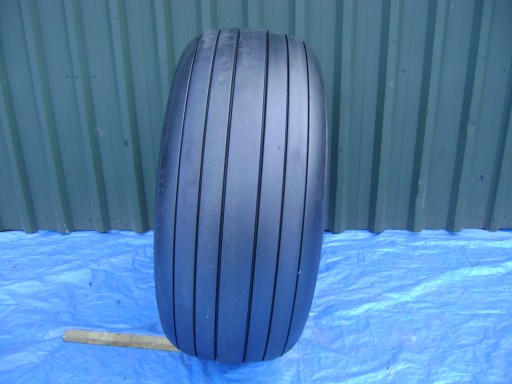 ШИНИ 49X18. 0-22 GOODYEAR FLIGHT