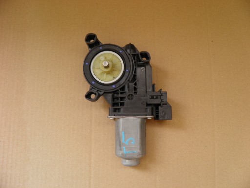 T5 TRANSPORTER MULTIVAN Moteur Module Vitres Droite