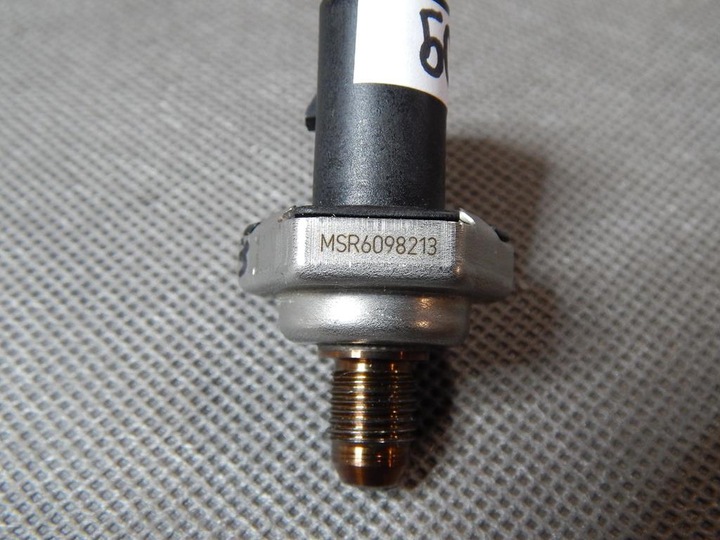 VW GOLF 7 SPORTSVAN SENSOR FUEL MSR6098213 photo 2 - milautoparts-fr.ukrlive.com