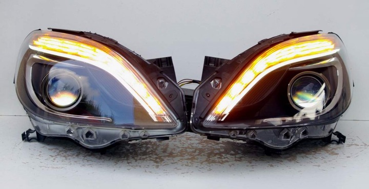 MERCEDES B-KL W246 BI- XÉNON LED COMPLET F-V.A.T photo 1 - milautoparts-fr.ukrlive.com