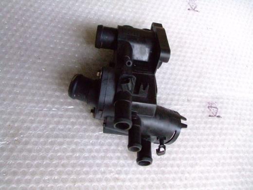 VW POLO LUPO 1,0B AUC TEMPERATURE REGULATOR CASING photo 1 - milautoparts-fr.ukrlive.com