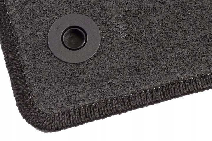 MERCEDES A-CLASSE W176 2012- TAPIS GRAPHITE CARMAT photo 4 - milautoparts-fr.ukrlive.com