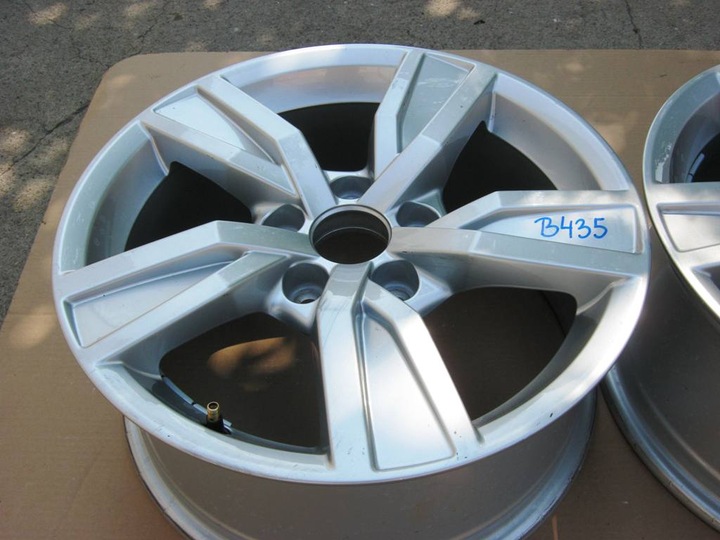 DISCS ALUMINIUM ORIGINAL AUDI A4 8W0 16'' photo 5 - milautoparts-fr.ukrlive.com