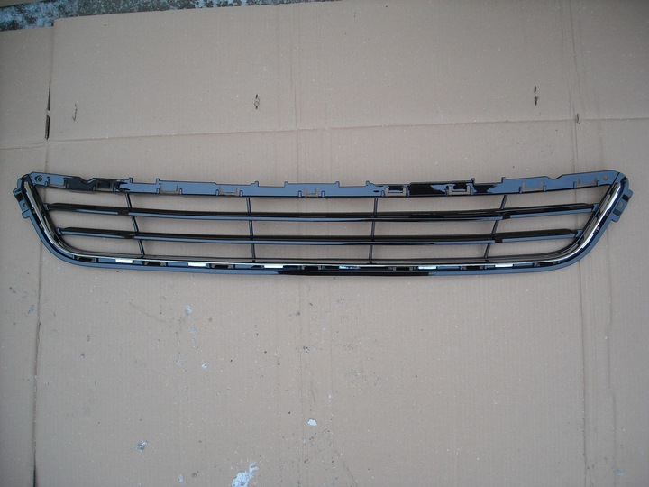 GRILLE DEFLECTOR BOTTOM SIDE FORD MONDEO MK5 FUSION CHROME photo 2 - milautoparts-fr.ukrlive.com