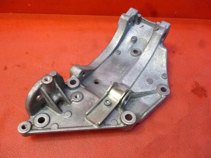 BRACKET PEUGEOT CITROEN FORD 2.0 HDI TDCI 9682367380 photo 1 - milautoparts-fr.ukrlive.com