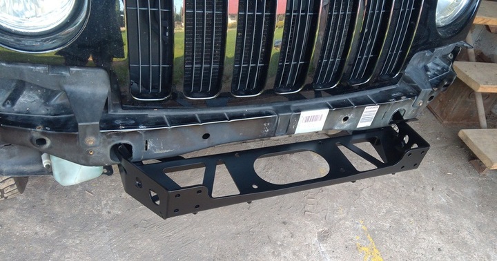 JEEP CHEROKEE KJ BUMPER STEEL FRONT FRONT photo 7 - milautoparts-fr.ukrlive.com