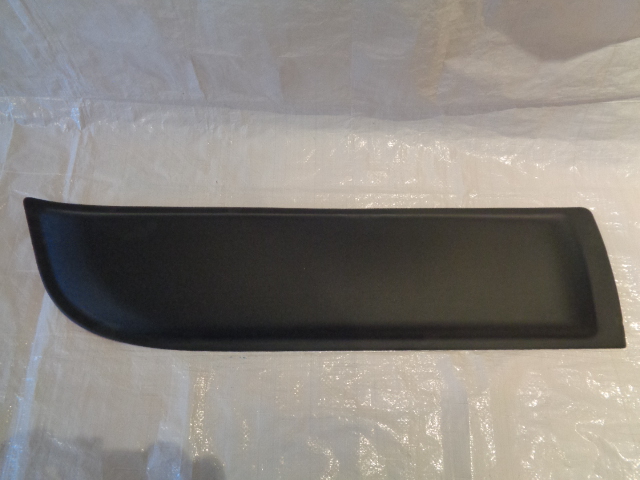 DACIA DUSTER FACING, PANEL DOOR RIGHT REAR NEW CONDITION ORIGINAL 808725725R photo 1 - milautoparts-fr.ukrlive.com