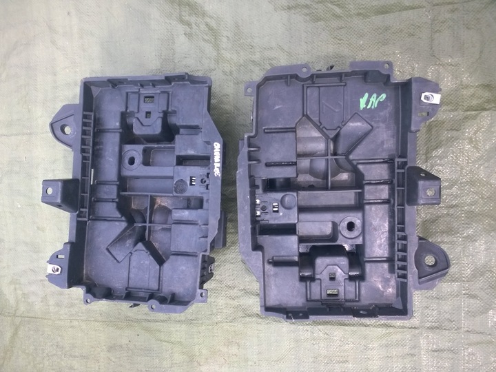 JEEP CHEROKEE BEARER BATTERY 2014- photo 1 - milautoparts-fr.ukrlive.com