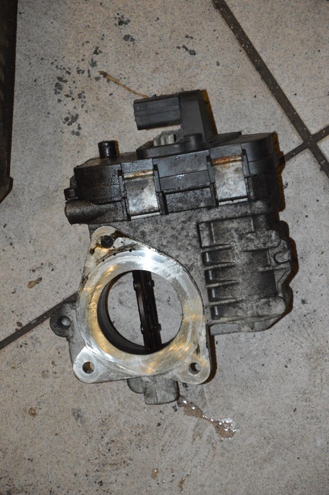 THROTTLE ALFA ROMEO 159 1,9 JTD photo 1 - milautoparts-fr.ukrlive.com