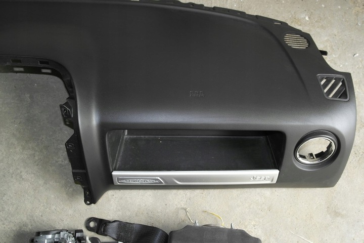 JEEP COMPASS I AIRBAG BELTS BELT DASH PANEL CONSOLE DASH PANEL PULPIT SHELF photo 2 - milautoparts-fr.ukrlive.com