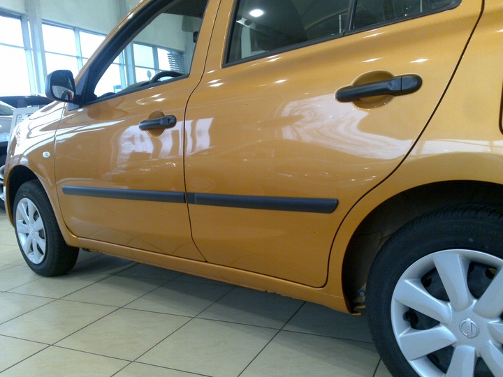 NISSAN MICRA K13 AUTOMOBILE MOLDING PARTIE LATERALE photo 2 - milautoparts-fr.ukrlive.com