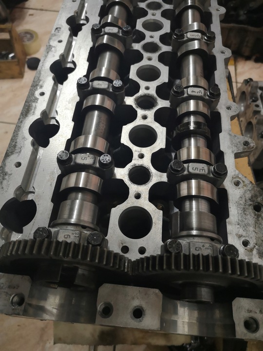 CYLINDER HEAD ENGINE S80 II V70 III XC70 III XC60 I photo 5 - milautoparts.fr