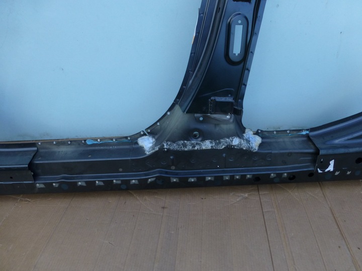 PANEL SILL PILLAR BMW X1 LEFT photo 2 - milautoparts-fr.ukrlive.com