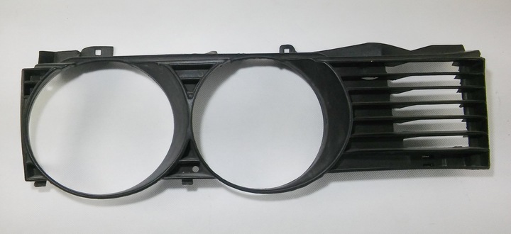 GRILLE DÉFLECTEUR DROITE BMW 7 E32 1986- 94 photo 1 - milautoparts-fr.ukrlive.com