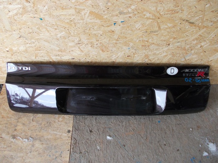 Накладка на крышке багажника honda accord 02-06 универсал, Цена